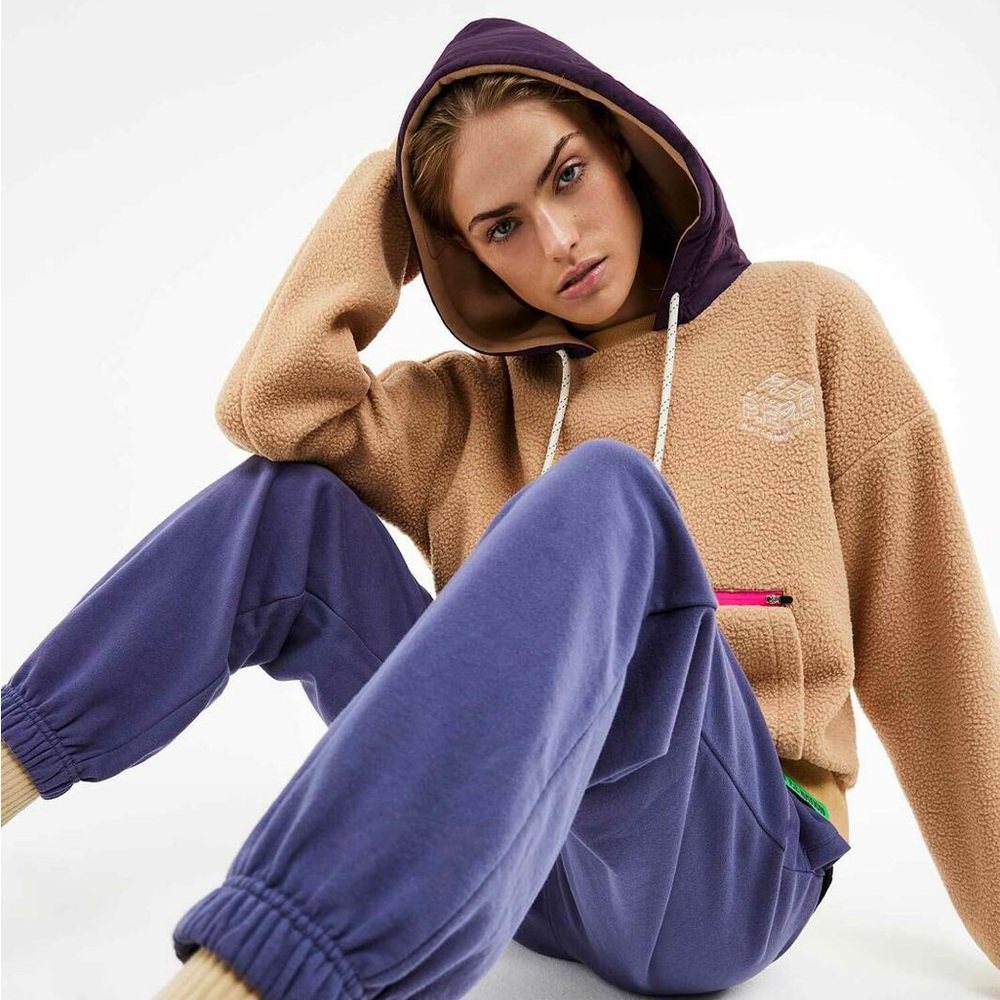 P.E. Nation MAXIMISE HOODIE in beige